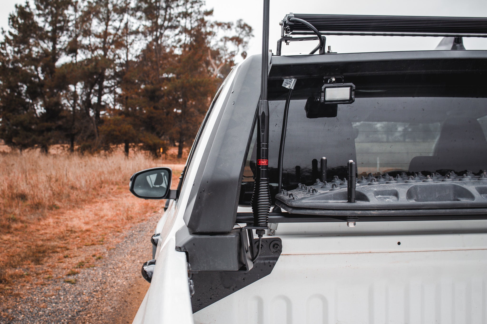 Sports Bar Light Kit - N90 Hilux SR5