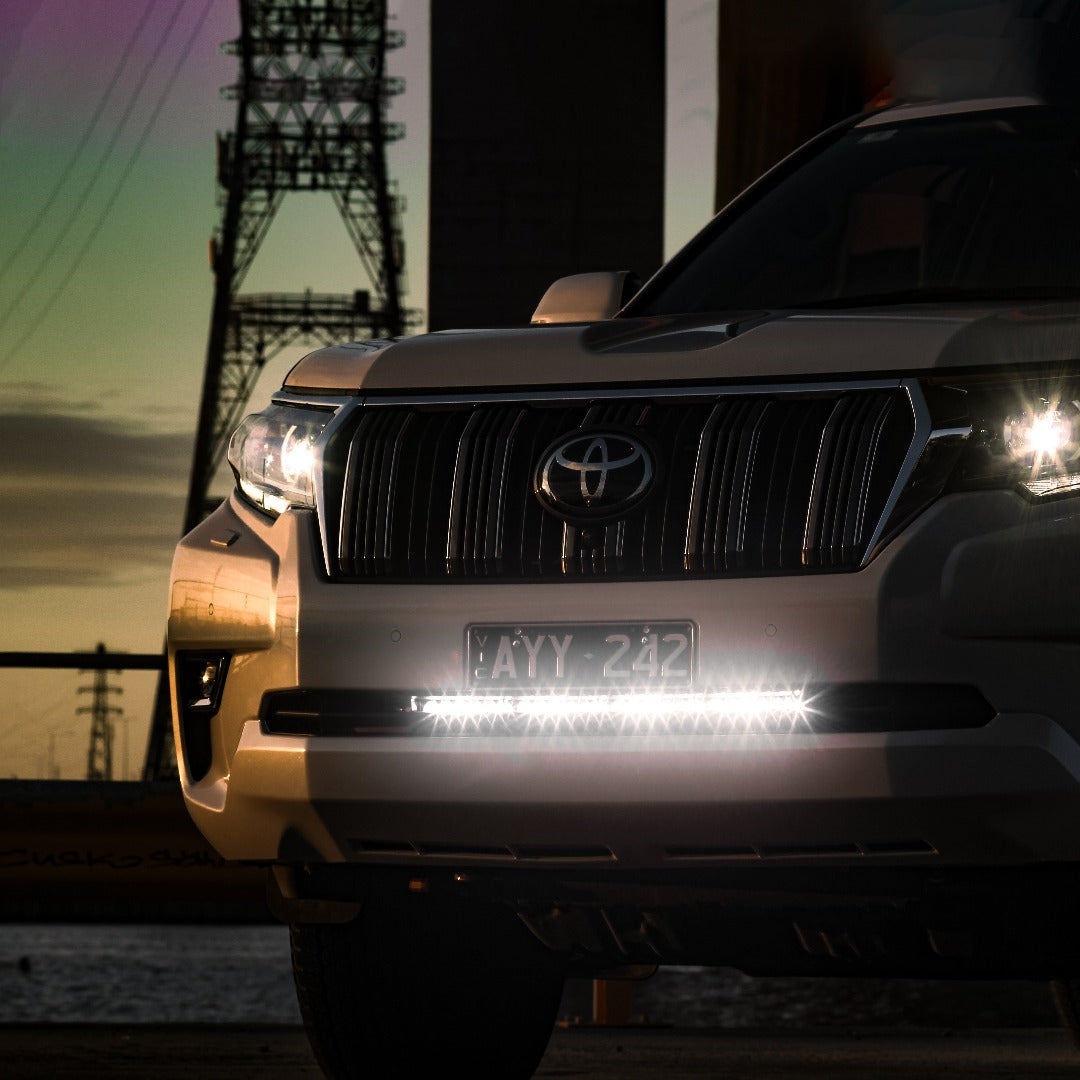 Toyota Prado Behind-Grille Light Bar