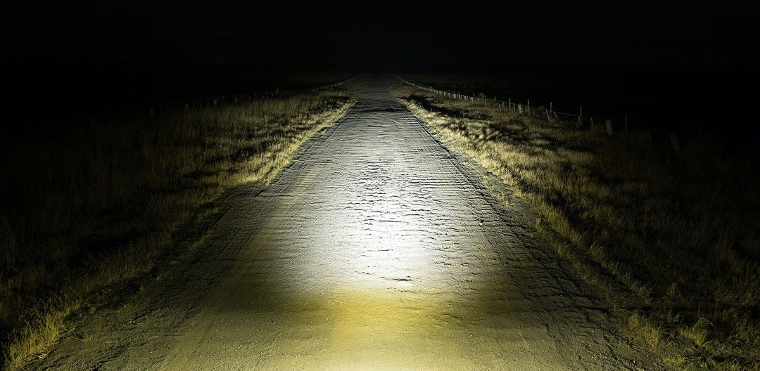 21-inch-st1k-night-shot_2.jpg_ixlib=imgixjs-3.4_edited.jpg