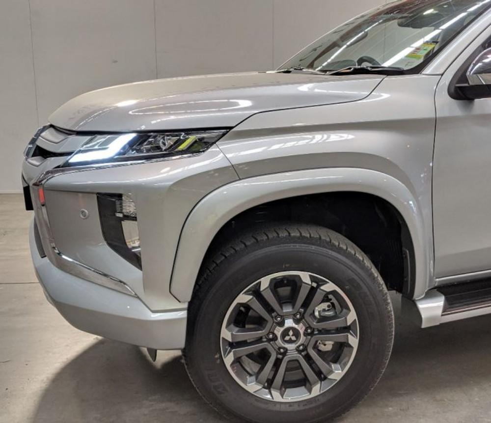 MR Triton Flares - EGR